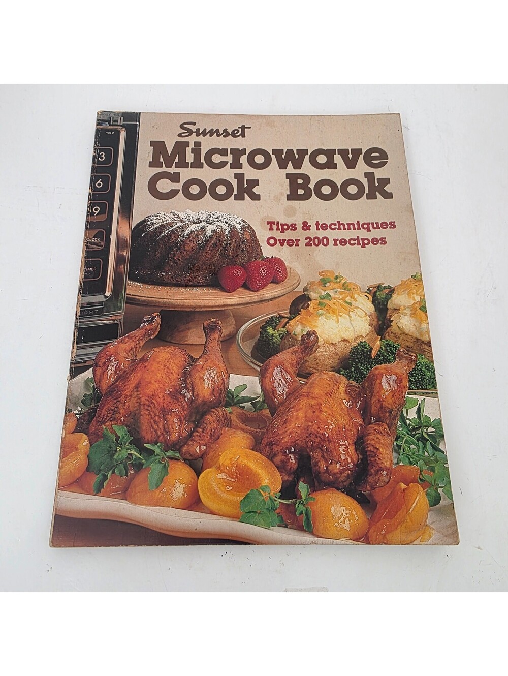Sunset Microwave Cook Book "Over 200 Recipes" Vintage 1981
